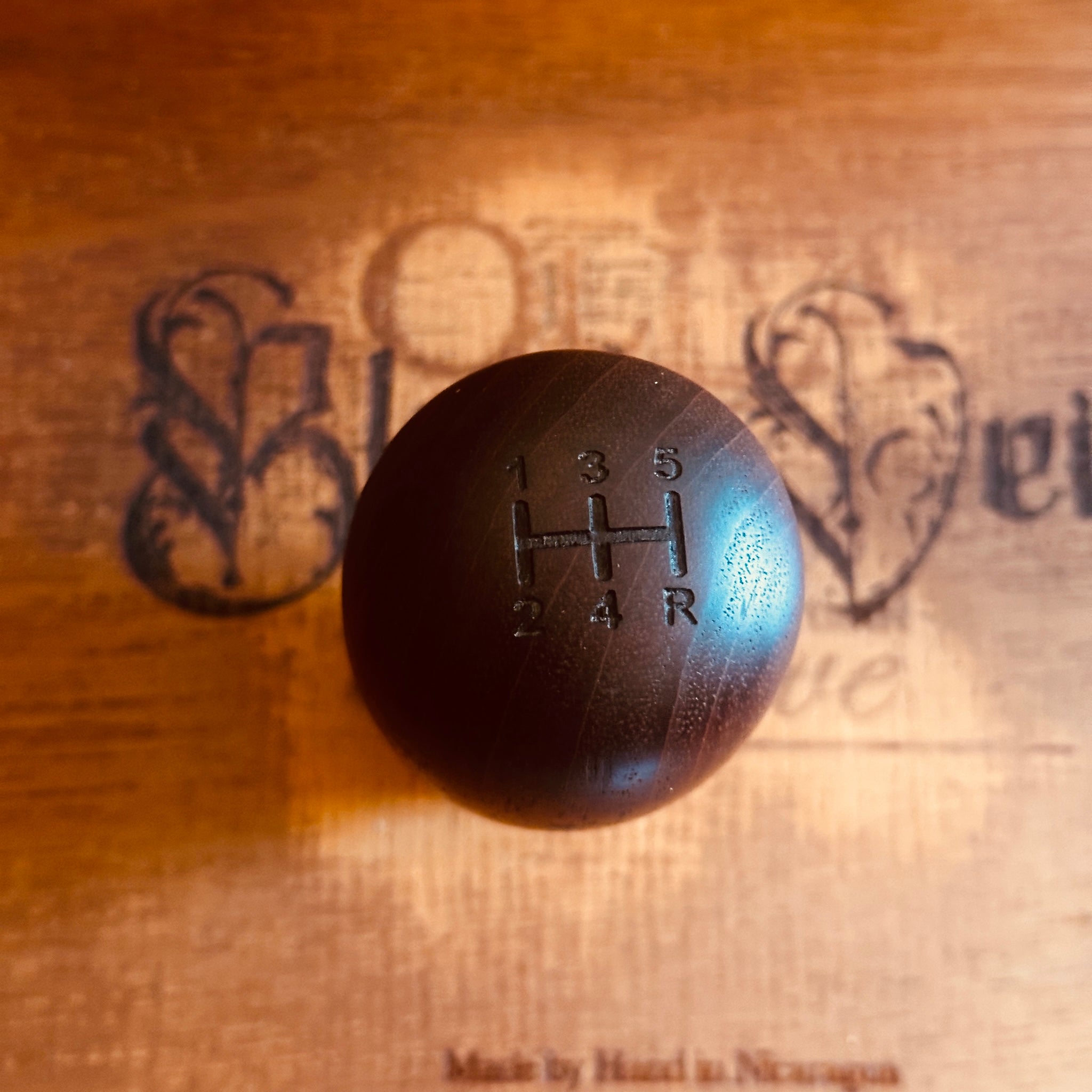 Classic shift knob